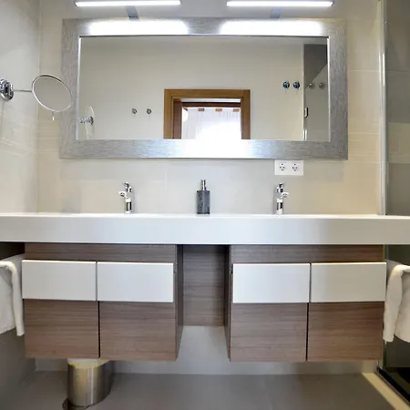 El Armador Casa Palacio By Luxury Cadix