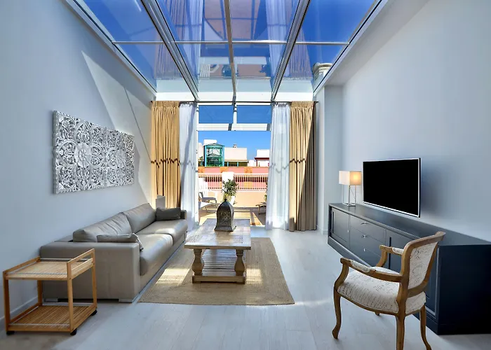 Апартаменты El Armador Casa Palacio Кадис