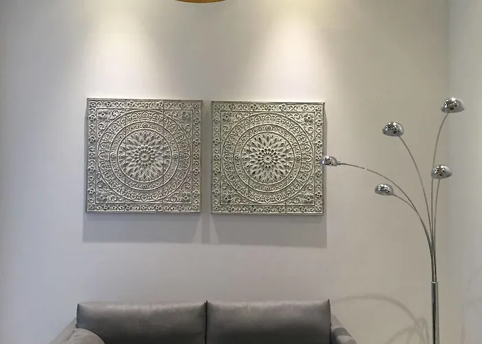 El Armador Casa Palacio Кадис